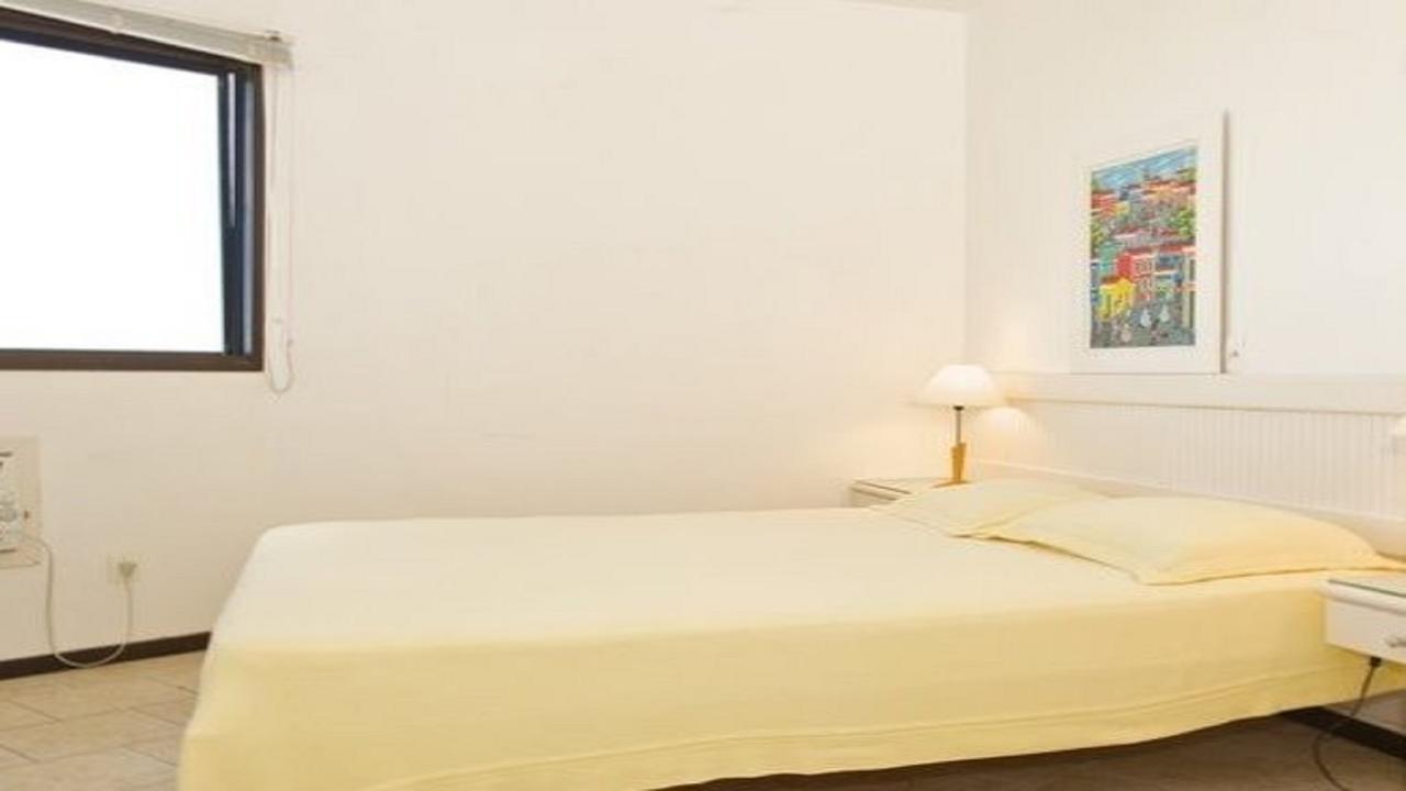 Apartamento Linda Cobertura Frente Mar Com Piscina Privativa E Pe Na Areia!